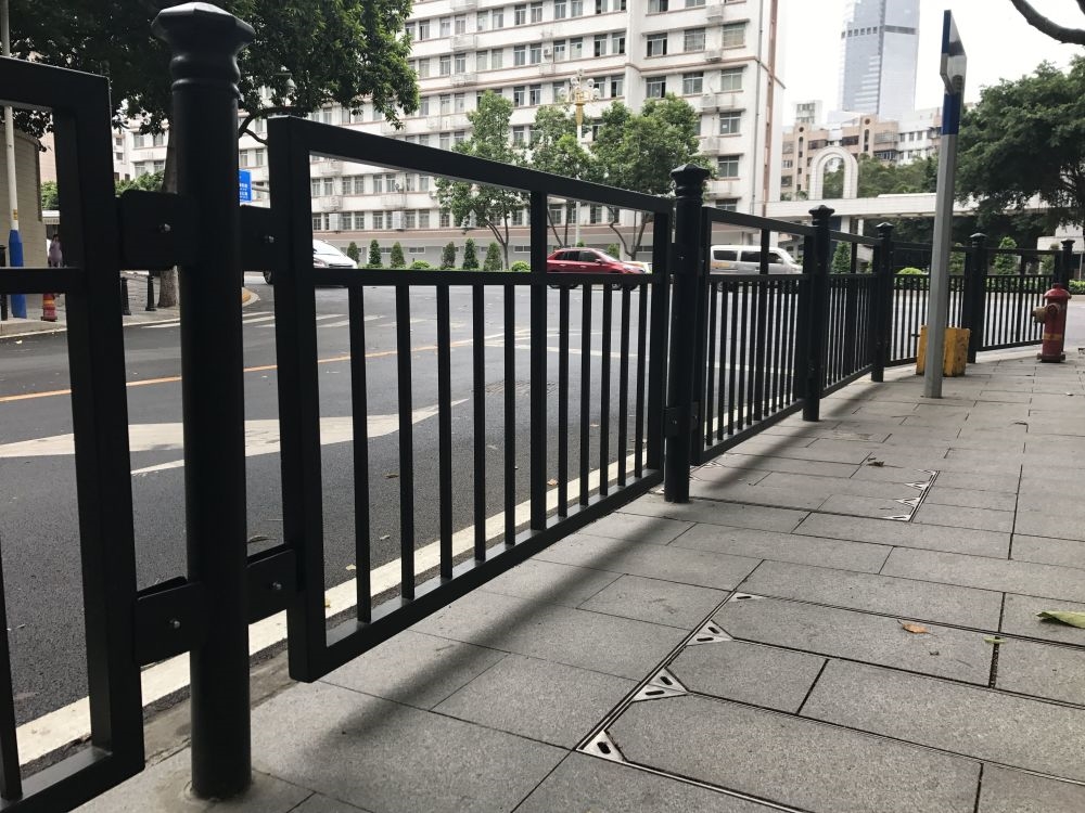 清远街道隔离栏河源马路间围栏市政隔离栅