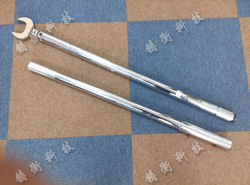 开口头预置式扭矩扳手